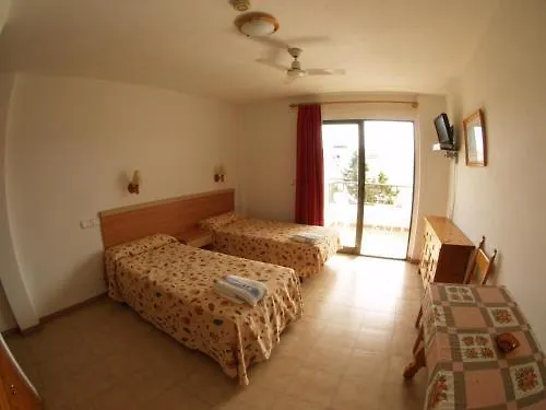 Apartamentos Mar Bella Es Canar  0*, Es Canar (Ibiza)