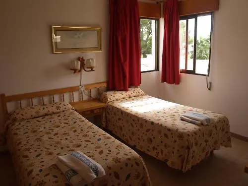 Apartamentos Mar Bella Es Canar  0*, Es Canar (Ibiza)